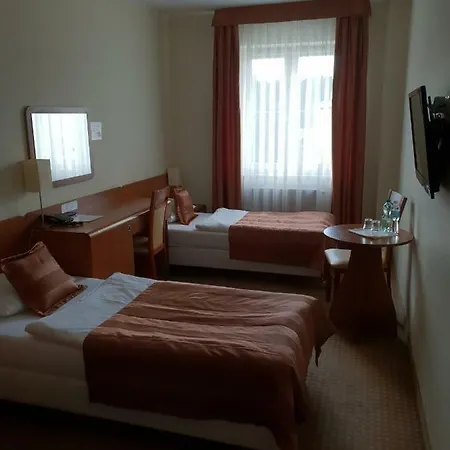 Centrum Okopowa 55 *