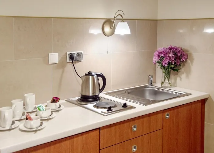 Centrum Okopowa 55 *